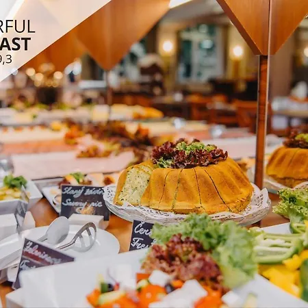 Adler - Czech Leading 4* براغ