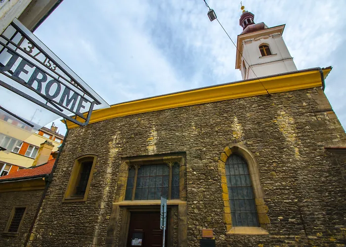 Adler - Czech Leading