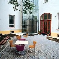 Adler - Czech Leading