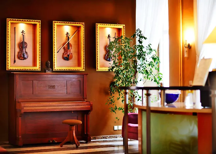 酒店 Adler - Czech Leading 4*